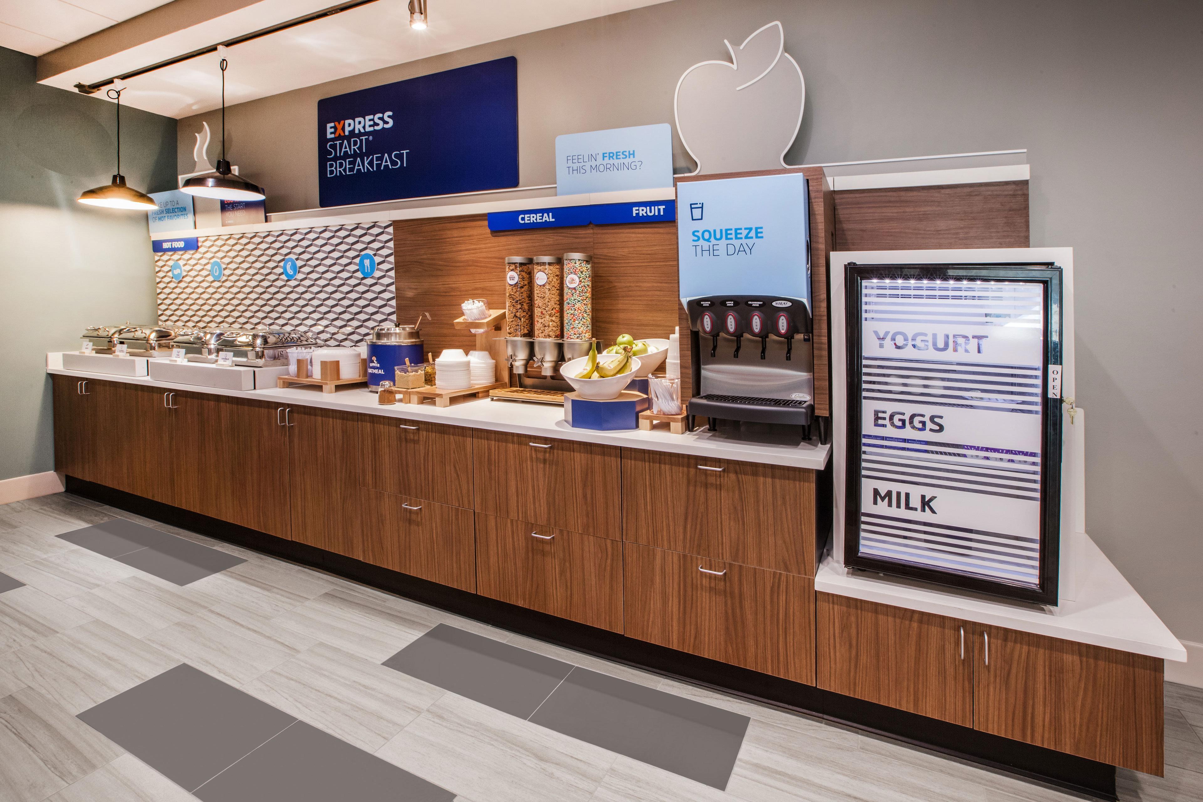 Holiday Inn Express Simi Valley By Ihg Eksteriør billede